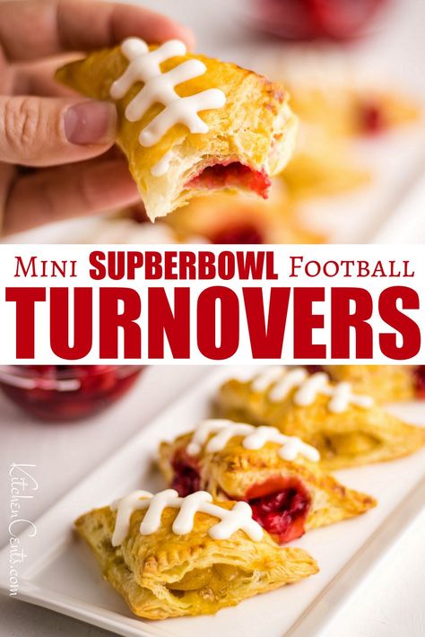 Mini Turnovers, Superbowl Party Desserts, Superbowl Snacks Dessert, Super Bowl Cupcake, Super Bowl Cookies, Diy Sugar Cookies, Superbowl Desserts, Football Cookies, Turnover Recipes