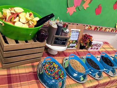 Teachers Lounge Food Ideas, Teacher Christmas Gifts From Pto, Fall Staff Appreciation Ideas, Sunshine Cart, Teacher Luncheon Ideas, Appreciation Week Themes, Appreciation Themes, Teacher Appreciation Lunch, Teacher Appreciation Week Themes