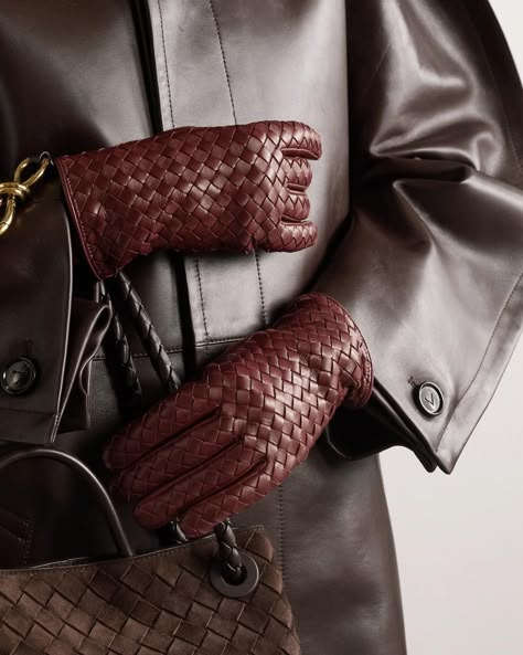 Organic Accessories, Red Accessories, Black Leather Gloves, Bottega Veneta Intrecciato, Espresso Martini, Boot Pumps, Ski Wear, Beauty Accessories, Leather Gloves