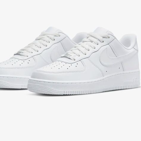 Nike Air Force 1 Sneakers Size 7y These Were Store Display, Otherwise Brand New No Box Good Nike Shoes, White Nikes Shoes, Air Force 1 Blanche, Whote Shoes, Shoes For Teenage Girl, Airforces Shoes, Nike Closet, White Shoes Nike, Off White Shoe