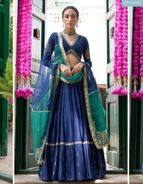 Ethnic Outfit Ideas, Indian Outfits Modern, Tassels Blouse, Lehenga With Blouse, New Lehenga, Dress Lehenga, Cancan Lehenga, Silk Anarkali Suits, Embroidery Dupatta