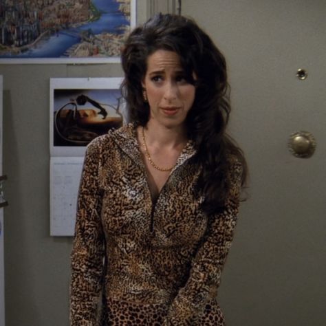 Janice Friends Outfit, Janice Friends, Maggie Wheeler, Iconic Brunettes, Friendsgiving 2023, Friends Fits, Venus In Leo, Bachelorette Inspo, Friends Outfit