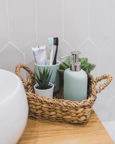 Bathroom Counter Organization Toothbrush, Qtip Storage Ideas Bathroom, How To Store Toothbrushes Bathroom, Farmhouse Bathroom Sink Decor, Modern Rustic Bathroom Decor, Back Of Toilet Decor Ideas, Luxury Apartment Bathroom, Bamboo Bathroom Decor, Small Bathroom Counter Decor