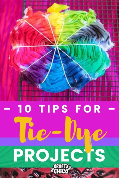 Latinx Art, Tie Dye Tips, Tie Dye Folding Techniques, Dye Projects, Creative Motivation, Tie Dye Shirts Patterns, Ty Dye, Diy Tie Dye Techniques, Tie Dye Birthday