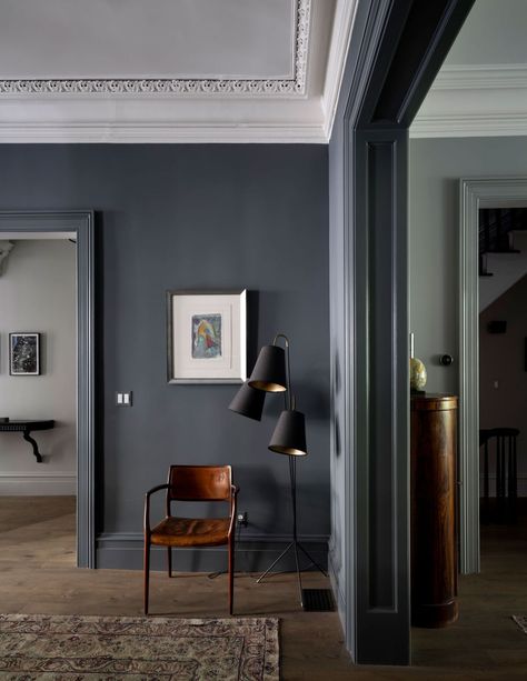 Farrow And Ball Living Room, Livng Room, Dark Grey Paint, Dark Grey Walls, Dark Living Rooms, Farrow And Ball Paint, No 26, Grey Paint, Farrow And Ball