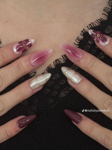 Water Encapsulated Nails, Spain Acrylic Nails, Classy Business Nails, Funky Tips Nails, Japanese Hard Gel Nails, Nails For Spain Trip, Red Vacation Nails, Nails For Spain, Gemini Nails Designs