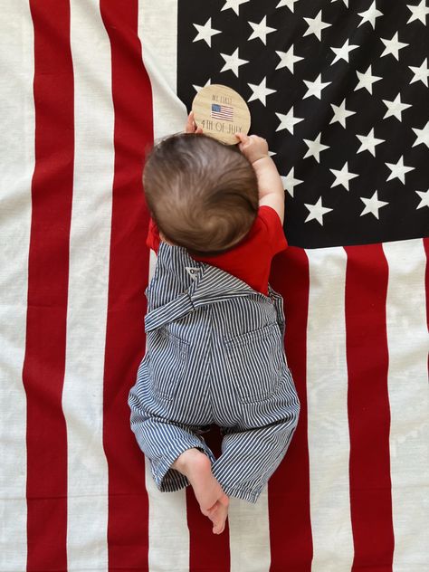 Baby’s First Fourth Of July Crafts, Forth Of July Baby Photo, 4th Of July 6 Month Baby Pictures, Forth Of July Pictures Ideas Baby, First Fourth Of July Baby Boy, Family Fourth Of July Pictures, Babies First Fourth Of July, Baby Memorial Day Pictures, Baby's First 4th Of July