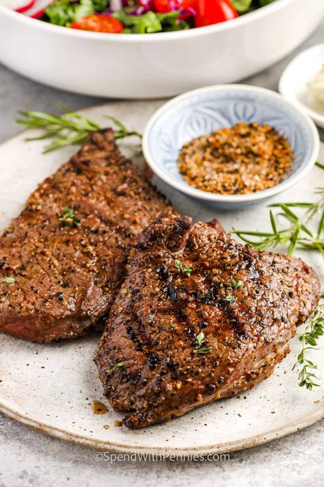 You’ll feel like a master chef with this easy recipe for grilled sirloin steak. Be sure to bookmark this one, because it gives you all the tips for timing steak to juicy, tender perfection. Whether your barbecue guests desire rare, medium, or well-done, you’ll discover how long to cook, and how to test for doneness. Season with our homemade seasoning mix, and serve with our DIY steak butter! #grilledsirloinsteak #grillingsirloinsteak #spendwithpennies #grilledsirloinsteakrecipes Grilling Sirloin Steak, Steaks On Grill, Grilled Sirloin Steak Recipes, Top Sirloin Recipes, Grilled Sirloin Steak, Grilled Sirloin, Sirloin Recipes, Sirloin Steak Recipes, Top Sirloin