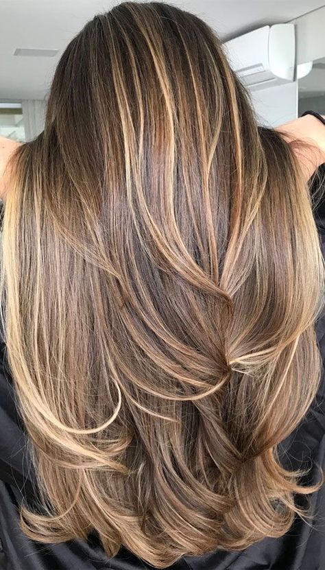 Brunette With Heavy Highlights, Hair 2024 Summer, Full Head Highlights Dark Hair, Full Head Foils On Dark Hair, Highlights Brown Hair Balayage, Highlights For Dark Brown Hair, Rambut Brunette, Blonde Highlights On Dark Hair, Blonde Balayage Highlights