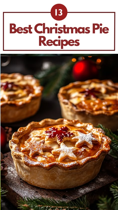 Easy-to-make Christmas pies with rich fillings and vibrant garnishes, ideal for family gatherings. Christmas Meat Pie, Apple Pie Christmas, Christmas Pie Recipes Holidays, Best Pies For Christmas, Christmas Pies Easy, Old Fashion Pies, Best Christmas Pies, Fancy Pie Recipes, Christmas Pies And Cakes