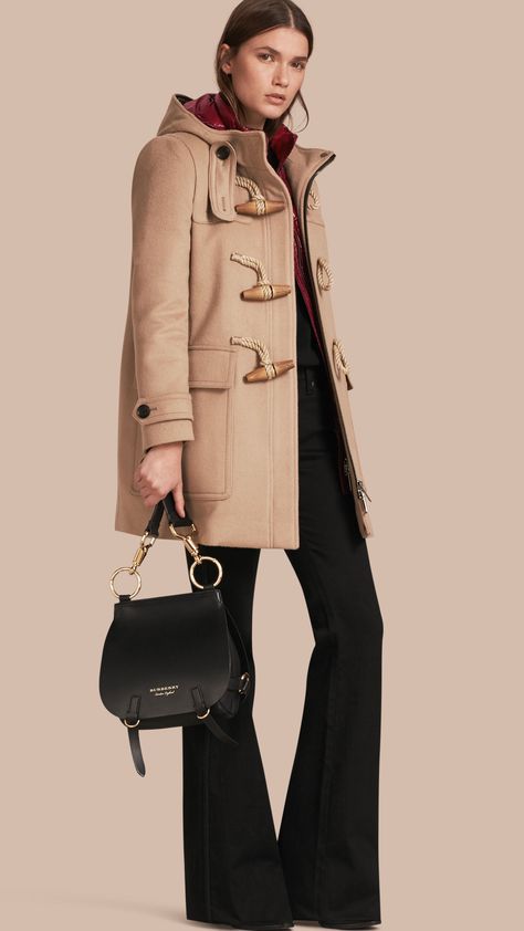 Burberry Duffle Coat, Burberry Coat Outfit, Duffle Coat Outfit, Hijabi Winter, Hijabi Winter Outfits, Duffle Coat Women, Burberry Wool Coat, Duffel Coat, Toggle Coat