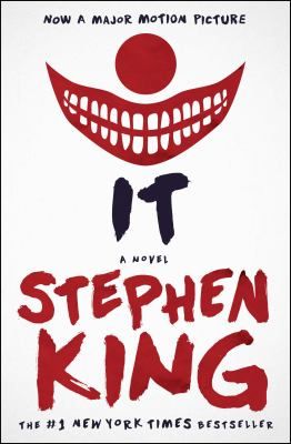 Now a major motion picture Stephen King's terrifying, classic Stephen King It, Stephen Kings, Stephen King Books, Scary Books, Pet Sematary, The Dark Tower, King Book, Horror Novel, Horror Books