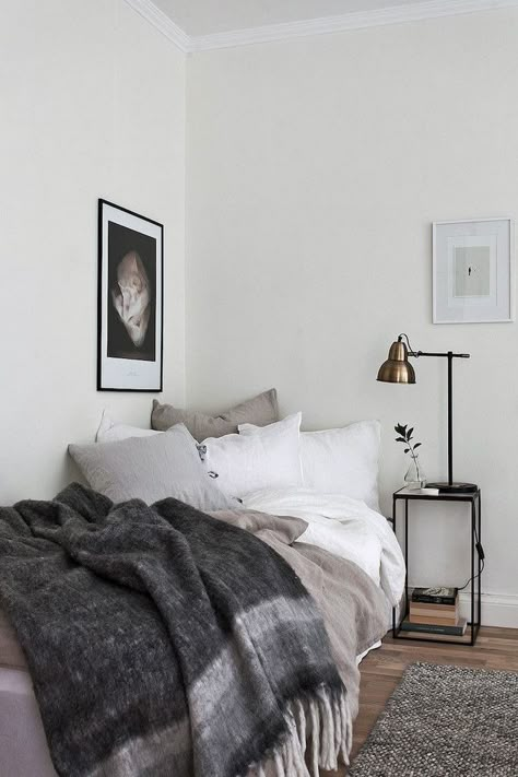 Decor Studio, Scandinavian Bedroom, Dekorasi Kamar Tidur, Single Bedroom, 아파트 인테리어, Spare Bedroom, Scandinavian Home, Twin Bed, Single Bed