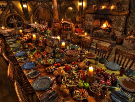 Wedding Feast Table, Medieval Feast Table, Hobbit Dinner Party, Pirate Restaurant, Lotr Food, Tavern Kitchen, Werewolf Party, Viking Feast, Medieval Dinner