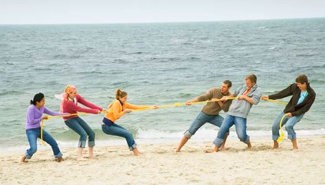 Tug of War Games - SportsRec Outdoor Games For Teenagers, Beach Games For Adults, Family Games Outdoor, Downtown Long Beach, Camping Buddy, Summer Camp Games, Fun Outdoor Games, Beach Games, Activities For Adults