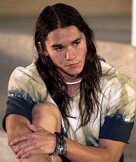 Boo Boo Stewart Gif, Booboo Stewart Julie And The Phantoms, Booboo Stewart Gif, Boo Boo Stewart, Seth Clearwater, Booboo Stewart, Hawaiian Men, Julie And The Phantoms, Logan Lerman