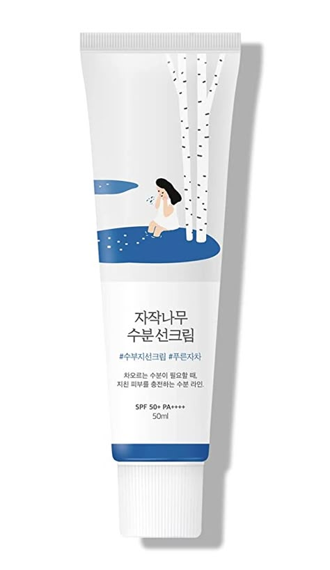 Sunscreen No White Cast, Korean Sunscreen, Moisturizing Sunscreen, Skincare Wishlist, Best Sunscreens, Asian Skincare, Facial Sunscreen, Korean Products, Sunscreen Moisturizer