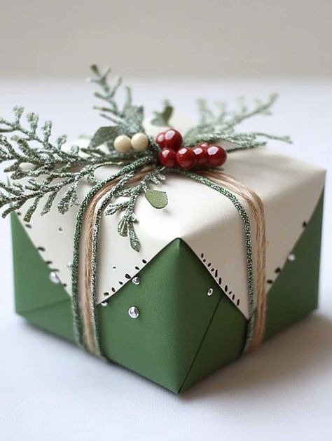 Make your presents look good with creative gift wrapping ideas this holiday season. From rustic charm to elegant luxury, you won’t believe how easy these DIY projects are! Wrapping Ribbon Presents, Silver Gift Wrapping Ideas, Natural Gift Wrapping Ideas, Beautiful Christmas Gift Wrapping, Christmas Wrapping Ideas 2024, Newspaper Wrapping Ideas, How To Wrap Presents Easy, Fancy Gift Wrapping Ideas For Christmas, Elegant Christmas Wrapping Ideas