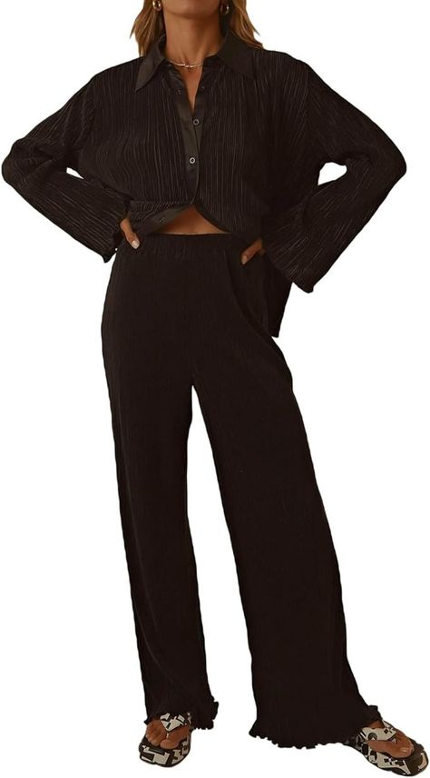 Amazon.com: Women 2 Piece Pleated Pants Set Floral Print Button Down Long Sleeve Shirt Blouses Tops+Wide Leg Pants Streetwear : Clothing, Shoes & Jewelry Boho Holiday Outfits, Suits Korean, Elegant Sweater, Chic Shirts, Jumpsuit Outfit, Top And Pants Set, Lounge Set, Active Wear Leggings, Striped Shorts