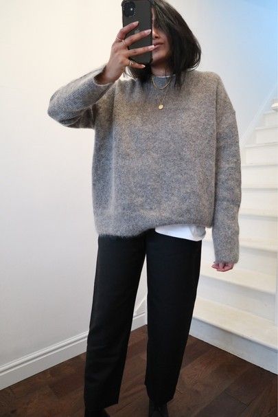 Comfy Mum Style, Grey Sweater White Shirt, Trousers Jumper Outfit, Heather Grey Sweater Outfit, Black Grey White Outfit, Light Grey Jumper Outfit, Grey Jumper Outfit Winter, White T Shirt Under Sweater, Dark Grey Jumper Outfit