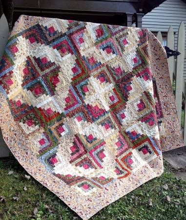 Log Cabin Quilts Layouts, Quilt By Hand, Black Quilts, Log Cabin Pattern, Quilt Log Cabin, Log Cabin Block, Log Cabin Blocks, Chicken Quilt, Patchwork Projects