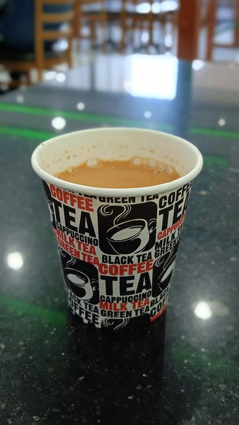 Tea Lover Photography Couple, Tapri Chai Snapchat, Dubai Morning Snapchat, Breakfast Images Mornings, Morning Chai Snap, Chai Pic Snapchat, Morning Tea Photography, Morning Tea Snap, Morning Vibes Snapchat