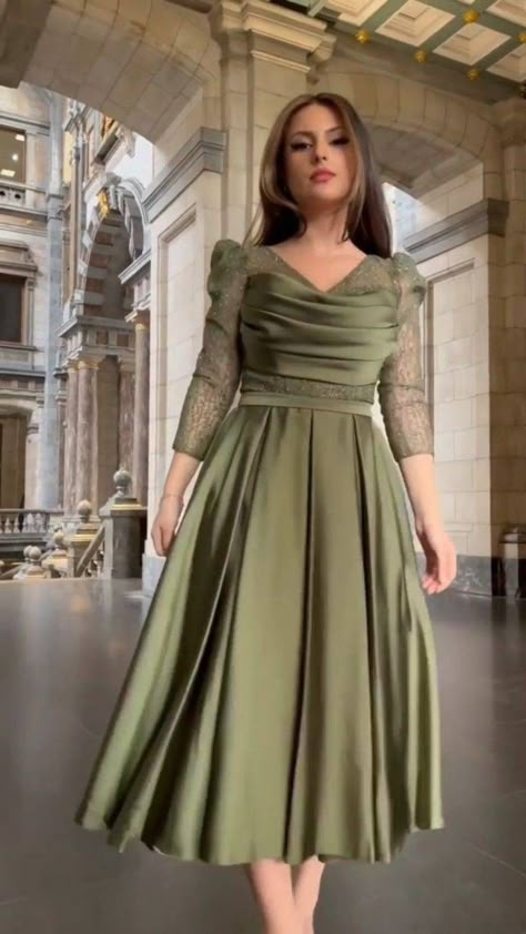 Tea Length Satin Dress, American Satin Dress, Simple Dress Formal Classy, Dresses To Wear To A Wedding Classy, Satin Frocks For Women, Stylish Party Dresses Classy, Elegant Dresses Classy Modest, Modest Party Outfit, Prom Dresses Midi Length