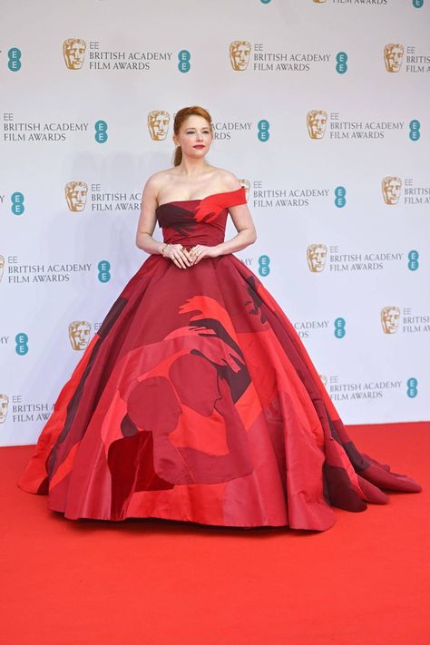 Red Carpet 2024, Red Carpet 2022, Bafta Red Carpet, Christian Dior Gowns, Emilia Jones, 2022 Red Carpet, Bright Outfit, Dior Gown, Red Carpet Awards