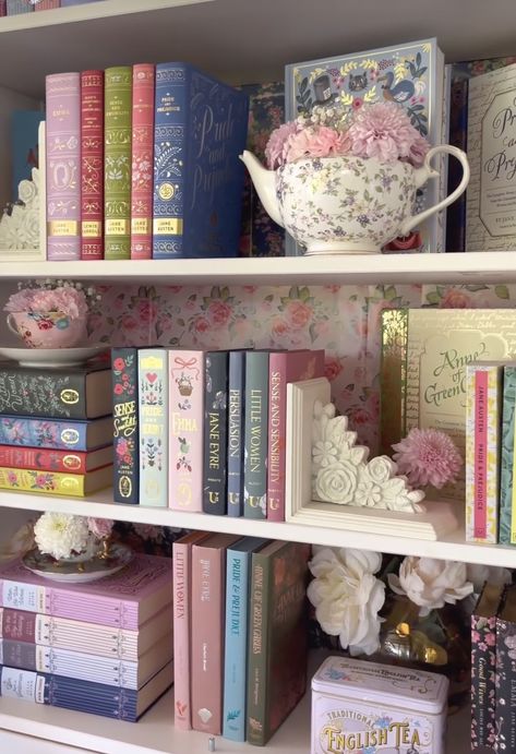 Kawaii Library Aesthetic, Bookworm Apartment Aesthetic, Antique Book Decor, Romantic Bookshelves, Colorful Library Aesthetic, Coquette Bookshelf Aesthetic, Coquette Book Shelf, Bedroom Bookshelf Aesthetic, Pink Bookshelf Aesthetic