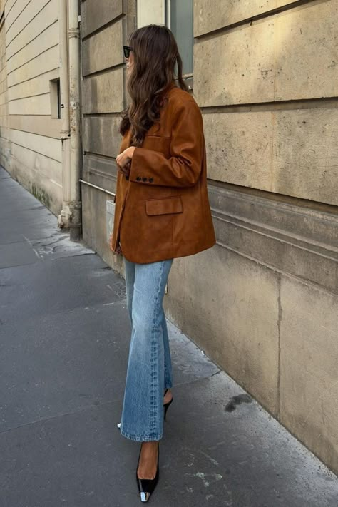 Suede Jacket Outfit, Jacket Outfit Women, Brown Suede Jacket, Fall 24, Autumn Outfits, Mode Inspo, Brown Jacket, Fall Winter Style, Work Outfits Women