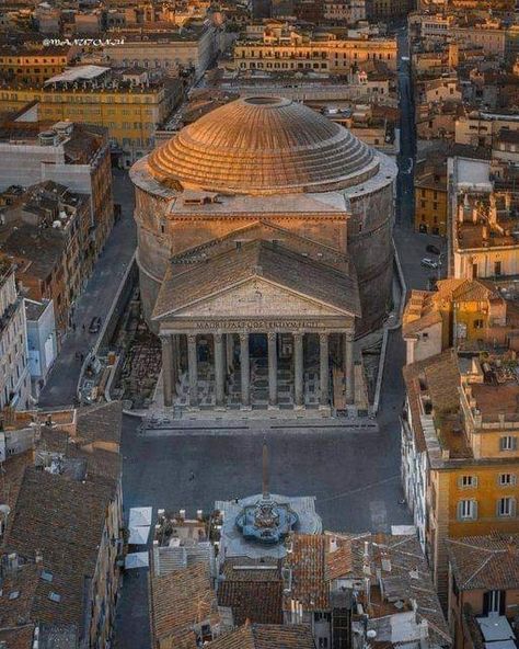 Rome Aesthetic, Pantheon Rome, The Pantheon, Neoclassical Architecture, Greek Culture, Concrete Building, Amazing Buildings, Ancient Architecture, Historical Place