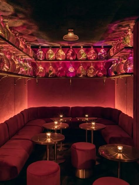 This Parisian Restaurant Is Too Pretty To Be Real Tac Mahal, Parisian Restaurant, Speakeasy Decor, No Entry, Speakeasy Bar, Jazz Bar, Cool Restaurant, Cold Room, Wooden Staircases