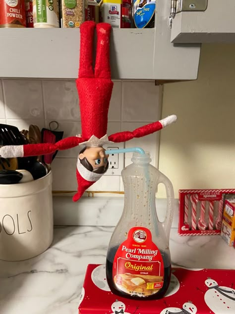 St Nick And Elf On The Shelf, Second Night Elf On The Shelf, Intro Elf On The Shelf Ideas, Elf On The Sled Ideas, Easy Christmas Character Dress Up, Elf On The Shelves Ideas, Easy Elf On The Shelf Ideas, Elf On The Shelf Pet Ideas, Elf On Shelf Funny