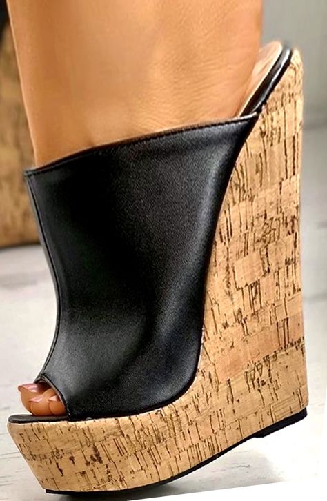 Bastad Clogs, Peep Toe Wedge Sandals, Wedge Mules, Feminine Power, Ladies Shoes, Cork Wedge, Mule, Heeled Mules, Wedge Sandals