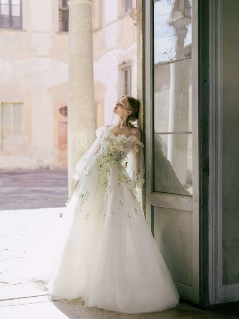 Floral Wedding Dresses, Monique Lhuillier Wedding Dress, Monique Lhuillier Wedding, Monique Lhuillier Bridal, Floral Wedding Dress, Fairy Wedding, Wedding Ideas Dresses, Dream Wedding Ideas Dresses, Dream Wedding Ideas