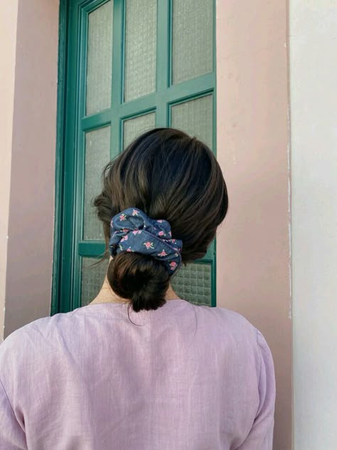 Bun With Scrunchie How To, Hairstyles With Scrunchies, Scrunchie Styles, Front Hair, Self Portrait Poses, Front Hair Styles, Hair Up Styles, Classy Photography, Girly Images