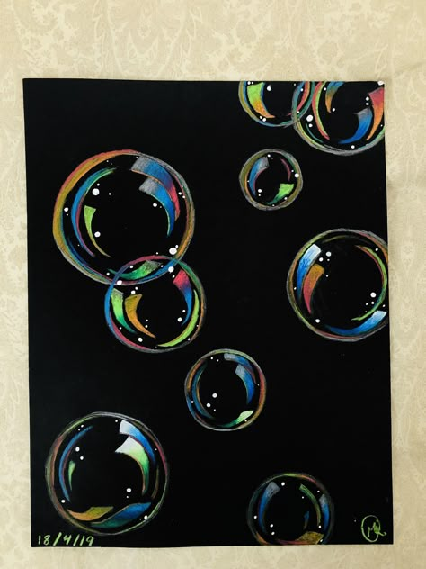 Bubbles ⭐️ These were made with Prismacolor Watercolor pencils and regular black paper (not construction paper).Tutorial  will come soon 🌙 Metallic Markers On Black Paper, Black Construction Paper Art, Black Watercolor Paper Art, Watercolor Black Paper, Black Paper Art Ideas Easy, Black Paper Art Ideas, Bubble Drawings, Art Black Paper, Watercolor On Black Paper