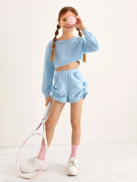 Girls Athletic Outfits, Excersise Outfits, Sportwear Outfit, Teen Fashion Trends, Sports Wear Fashion, Preteen Fashion, Sportswear Outfits, Kids Camp, Girls Sportswear