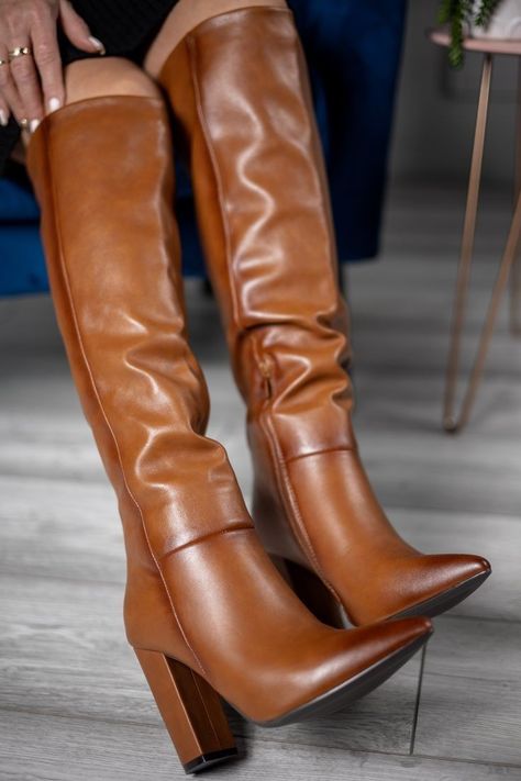 Boots For Ladies, Ladies Heels, Fall Boots Outfit, Winter Boots Outfits, Tan Boots, Chunky High Heels, Stylish Boots, Beautiful Boots, Leather Boots Women