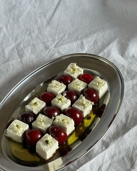 Elderflowers on the Cherry feta salad. Because Elderflowers make everything better! #cherry #cherries #feta #food #foodstyling #foodstylist #catering #cateringberlin #elderflower #elderflowers #holunder #holunderblüten Cool Catering Ideas, Elevated Birthday Party, Food Making Aesthetic, Hosting Finger Foods, Colorful Party Food, House Party Appetizers, Dinner Party Starter Ideas, Party Nibbles Ideas, Food As Art