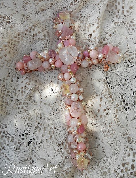 8" Beaded Wire Wall Cross by RustiqueArt | Flickr - Photo Sharing! Old Jewelry Crafts, Costume Jewelry Crafts, Mosaic Crosses, Cross Crafts, Walmart Jewelry, Cross Wall Decor, Wall Cross, Vintage Jewelry Crafts, Cross Art