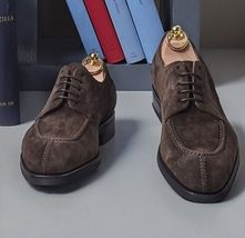 Suede Dress Shoes, Gentlemen Wear, Suede Oxfords, Brown Oxfords, Leather Dress Shoes, Buckle Shoes, Classic Shoes, Dark Brown Leather, Up Shoes