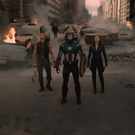 Marvel Avengers Widget, Avengers Astethic, The Avengers Aesthetic, Marvel Asthetic Picture, Marvel Aesthetic Pictures, Marvel Stills, Marvel Aesthetic Icons, Marvel Widgets, Mcu Aesthetic