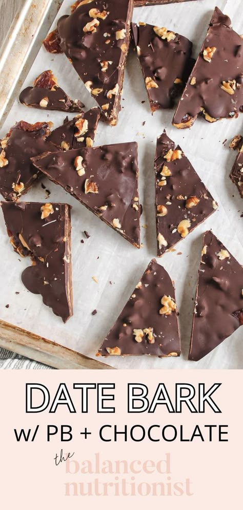 Date Chocolate, Peanut Butter Bark, Chocolate Bar Recipe, Desserts With Few Ingredients, Date Recipes, Bark Recipe, Dessert Ingredients, Peanut Butter Chips, Chocolate Bark