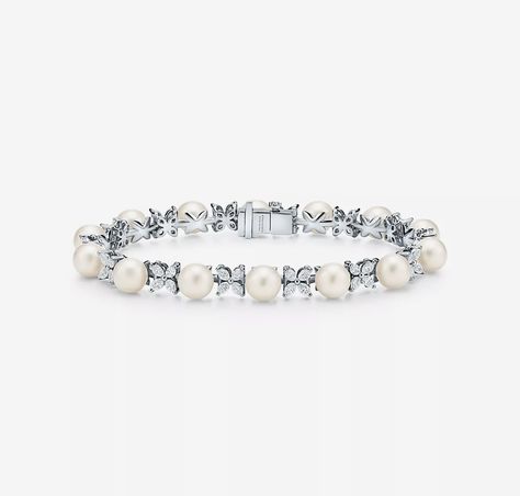 Tiffany Victoria, Tiffany Pearls, Bracelet With Diamonds, Diamonds And Pearls, Tiffany And Co, Tennis Bracelet, White Metal, Tiffany & Co., Pearl Bracelet