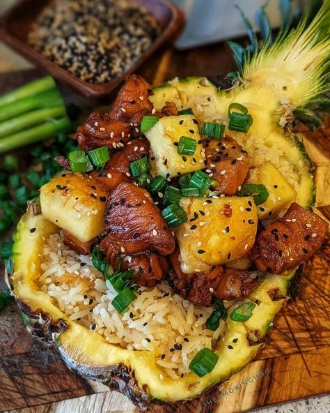 Food In A Pineapple, Food In Pineapple Bowl, Pineapple Food Bowl, Tropical Dishes Food, Pineapple Bowl Recipe Teriyaki Chicken, Pineapple Food Ideas, Stuffed Pineapple Bowls, Tropical Food Ideas, Tropical Meals