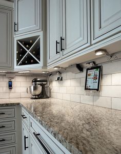 outlets below upper kitchen cabinets- plug in lights, drop down tablet cradle. Its about time we hid electrical outlets out of sight. Outlet Placement In Kitchen, Kitchen Outlet Ideas, Outlets In Kitchen Island, Cabinet Outlet, Kitchen Outlet, Kitchen Outlets, Electrical Ideas, Home Building Tips, Timeless Kitchen