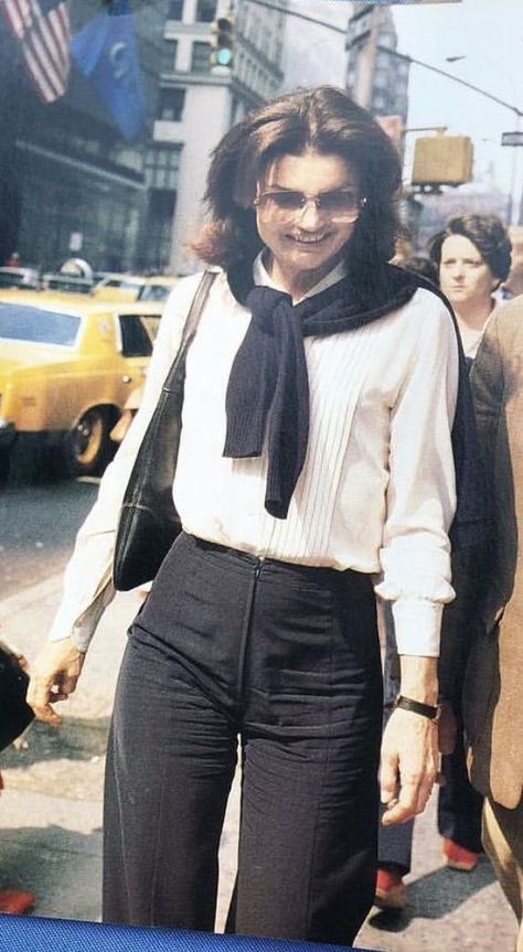 Jackie O Style, Jackie Onassis, Estilo Preppy, Jackie O, 가을 패션, New Classic, Mode Vintage, Looks Style, First Lady