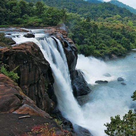 Known as the land of rivers, forests and waterfalls, Athirapally is home to Kerala’s largest waterfall standing at 80 feet tall and 330 feet wide. Set in the beautiful and tranquil forests of the Western Ghats, nature lovers will be in their element at this wondrous place. Exotic plants and trees as well as a wide range of indigenous and migratory birds can be witnessed here. Nicknamed The Niagra Falls of India this location truly is a must see. Kerala Tour, Kerala Backwaters, Kerala Travel, Beautiful Character, Best Nature Wallpapers, Largest Waterfall, Western Ghats, Migratory Birds, Waterfall Photography