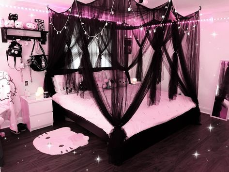 Gothic Kawaii Room, Black And Pink Aesthetic Bedroom, Black White And Pink Room Ideas, Pastel Gothic Room, Pink And Black Room Aesthetic Grunge, Gothic Y2k Room, Pink Room Black Furniture, White Black Pink Bedroom, Pink And Black Themed Room